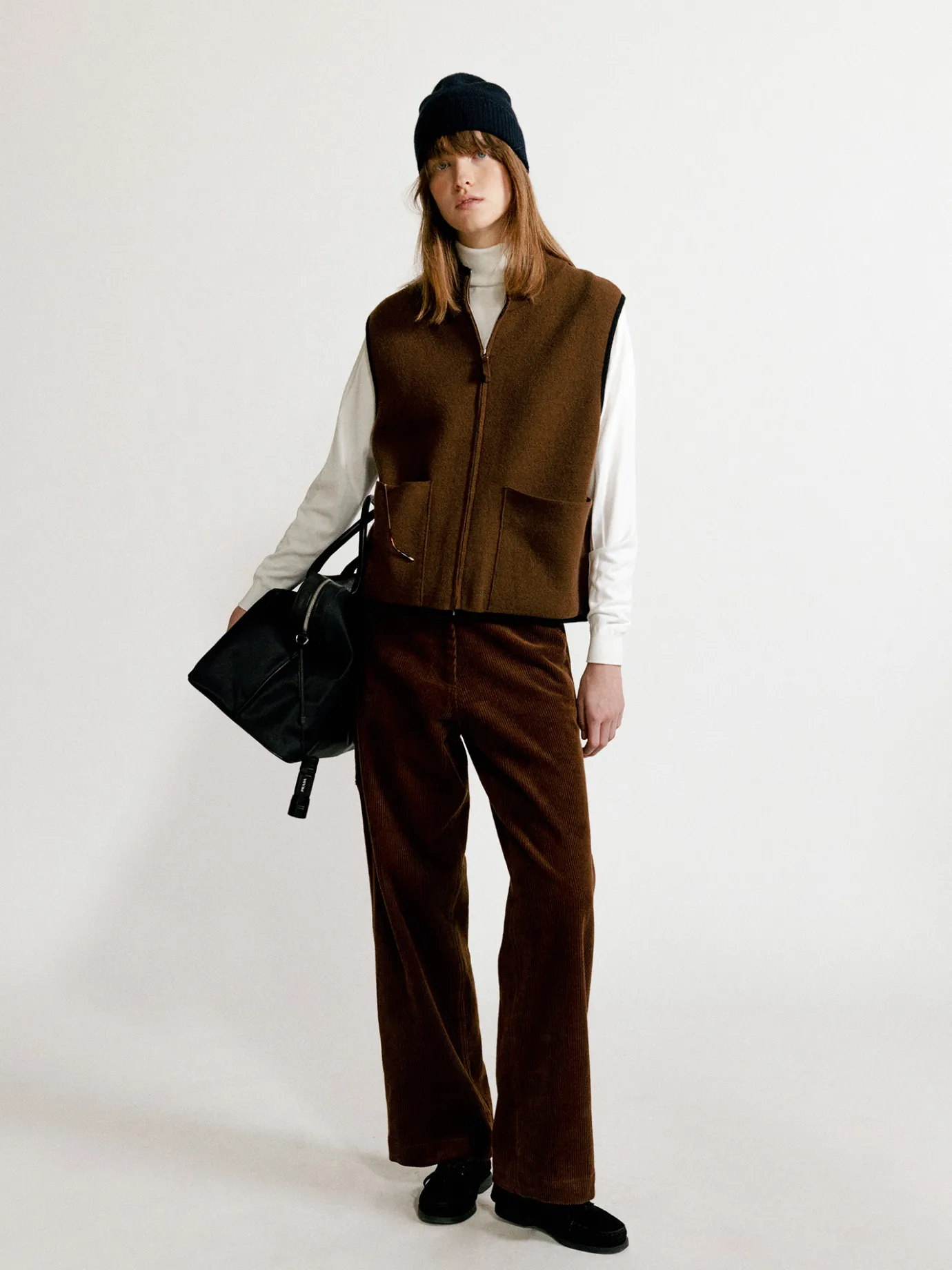Nothing written Knitwear-Dicky zip-up vest (Camel)