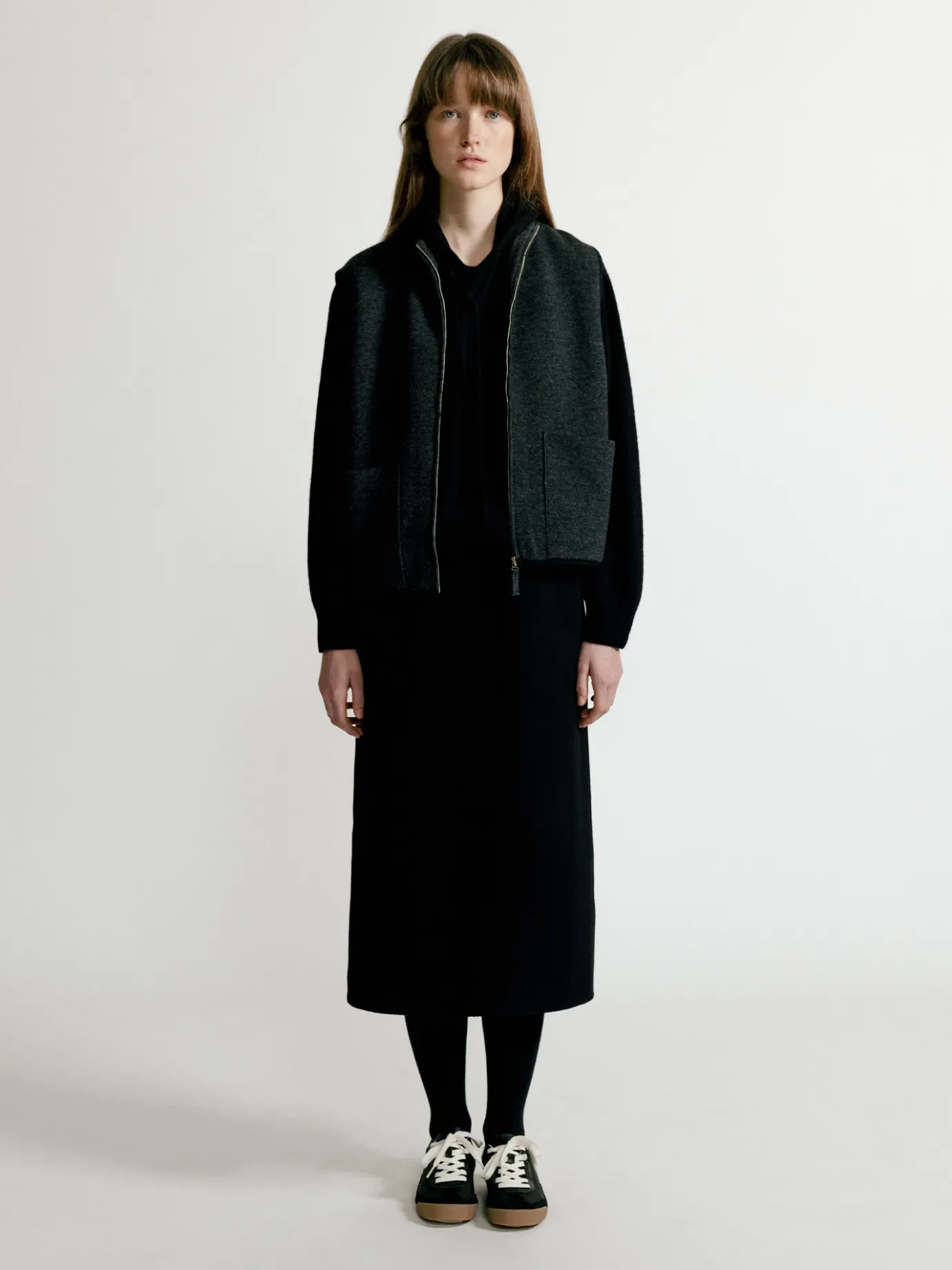 Nothing written Knitwear-Dicky zip-up vest (Charcoal)