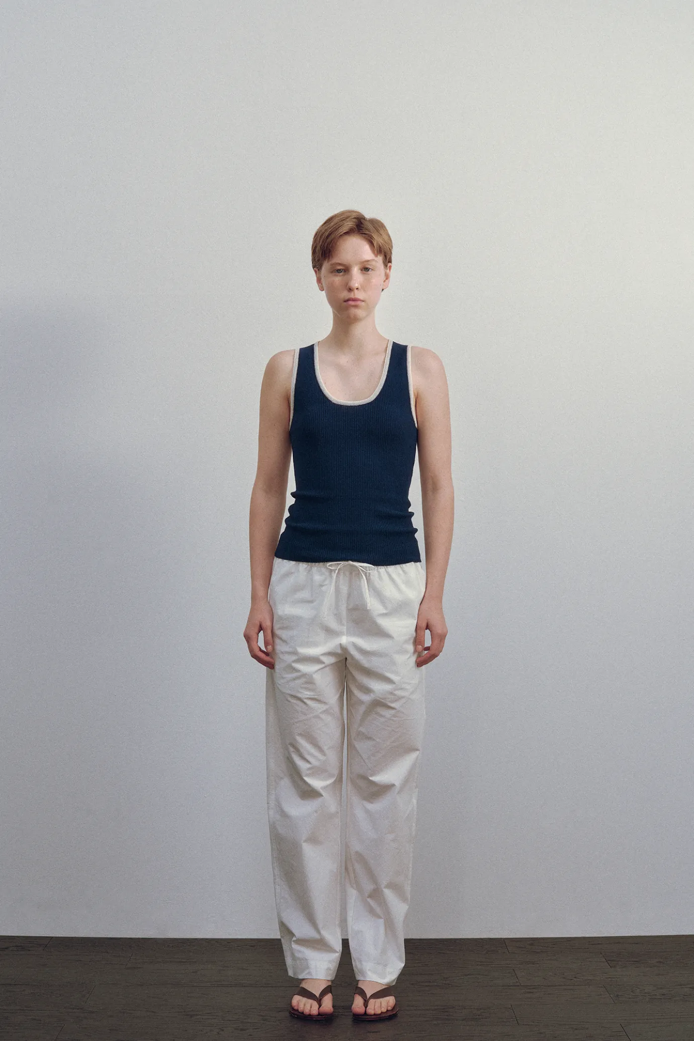 Nothing written Knitwear-Jina u-neck sleeveless (Blue cream)