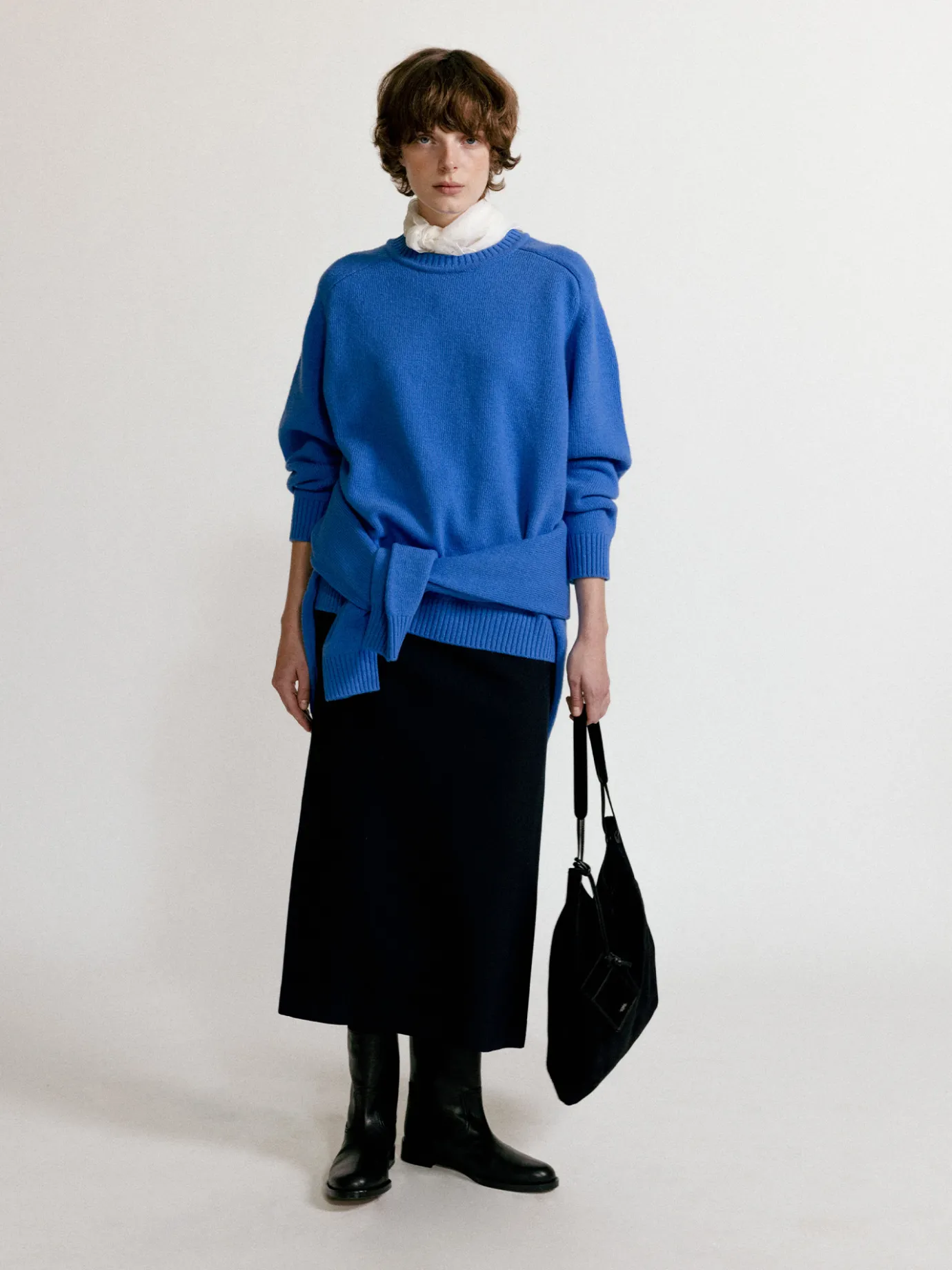 Nothing written Knitwear-Jude round pullover (Blue)