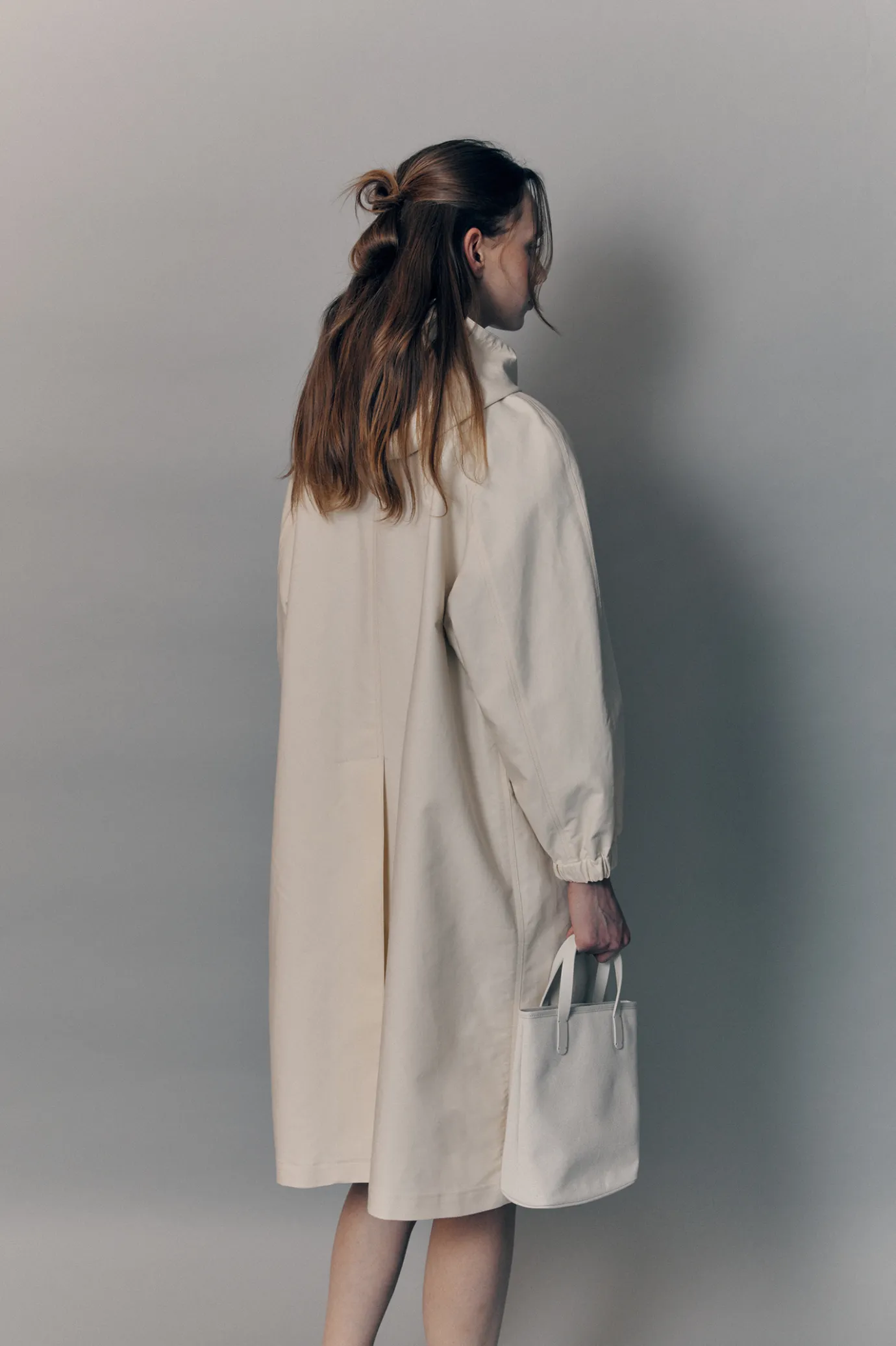 nd__cotton_rain_coat_ivor_4.webp Nothing written Outwears-2ND / Cotton rain coat (Ivory)
