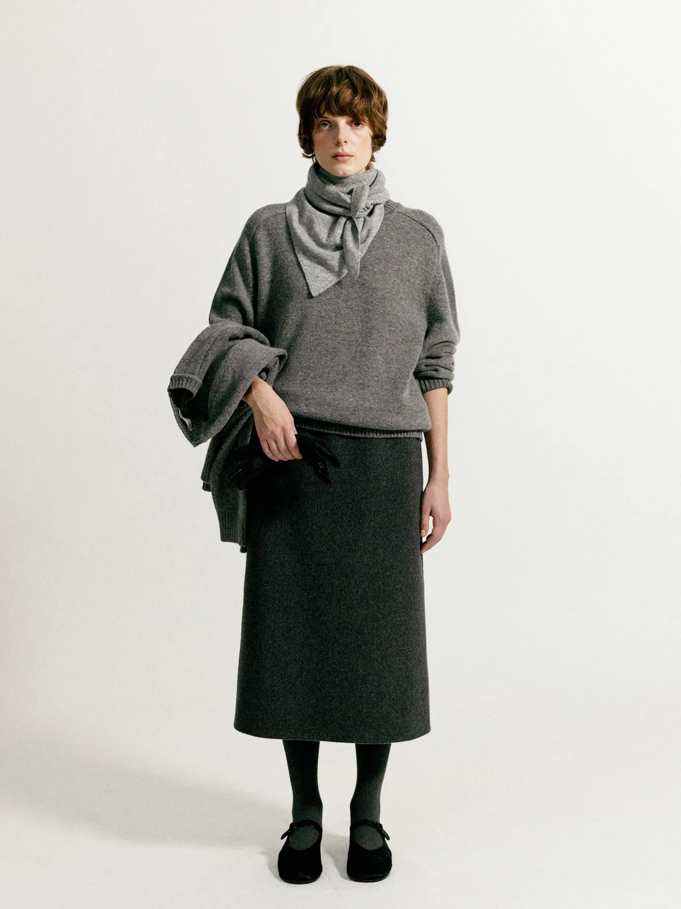 Nothing written Knitwear-2ND / Jude round pullover (Gray)