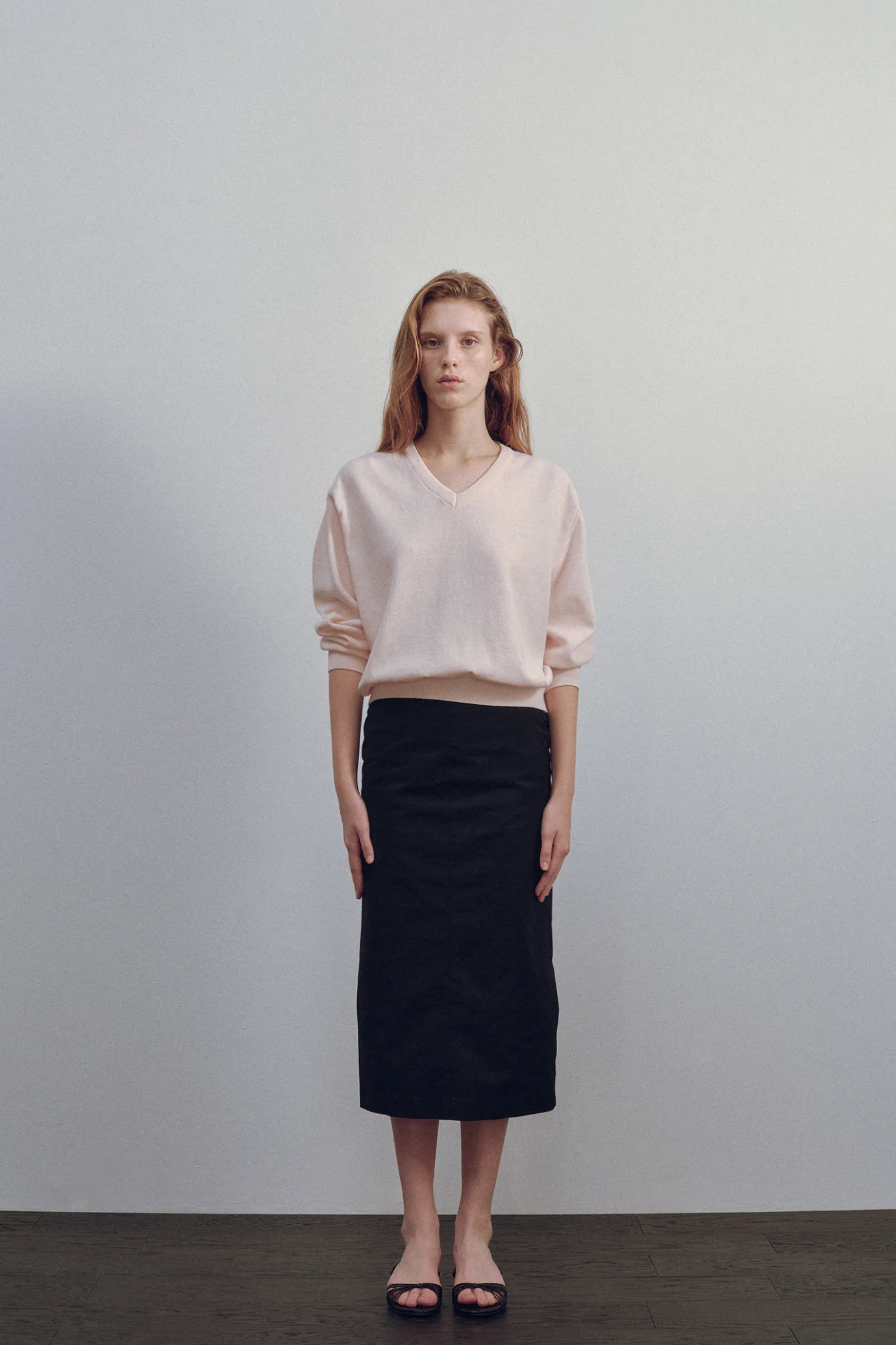 Nothing written Knitwear-2ND / Pipley v-neck pullover (Baby pink)