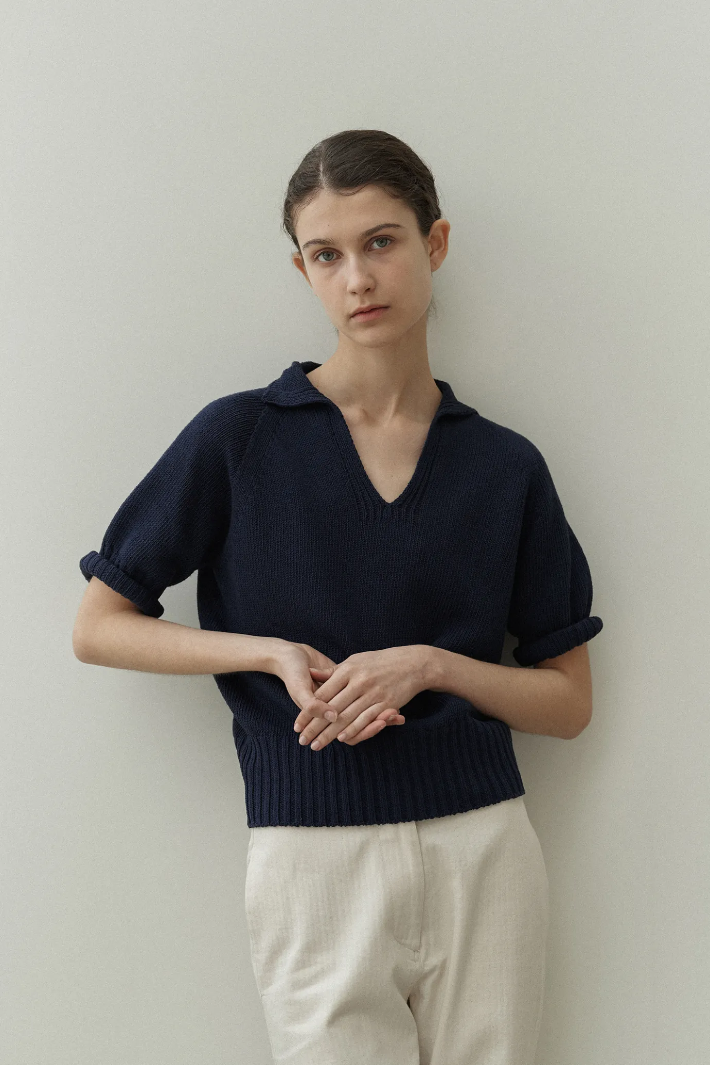 th__cotton_polo_pullover__4.webp Nothing written Knitwear-6TH / Cotton polo pullover (Navy)