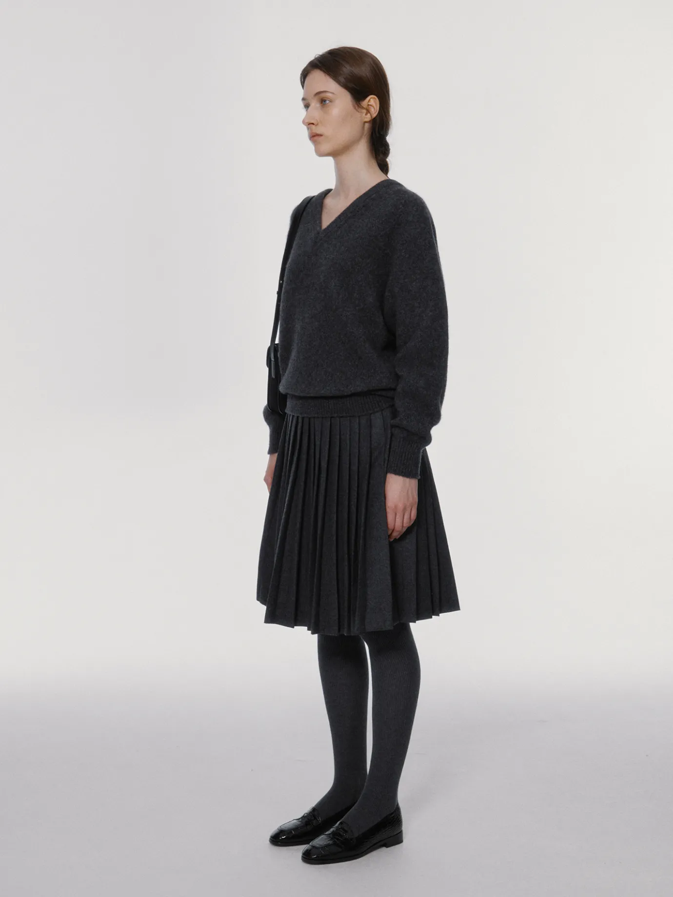 Nothing written Knitwear-4TH / Pound alpaca sweater (Dove)