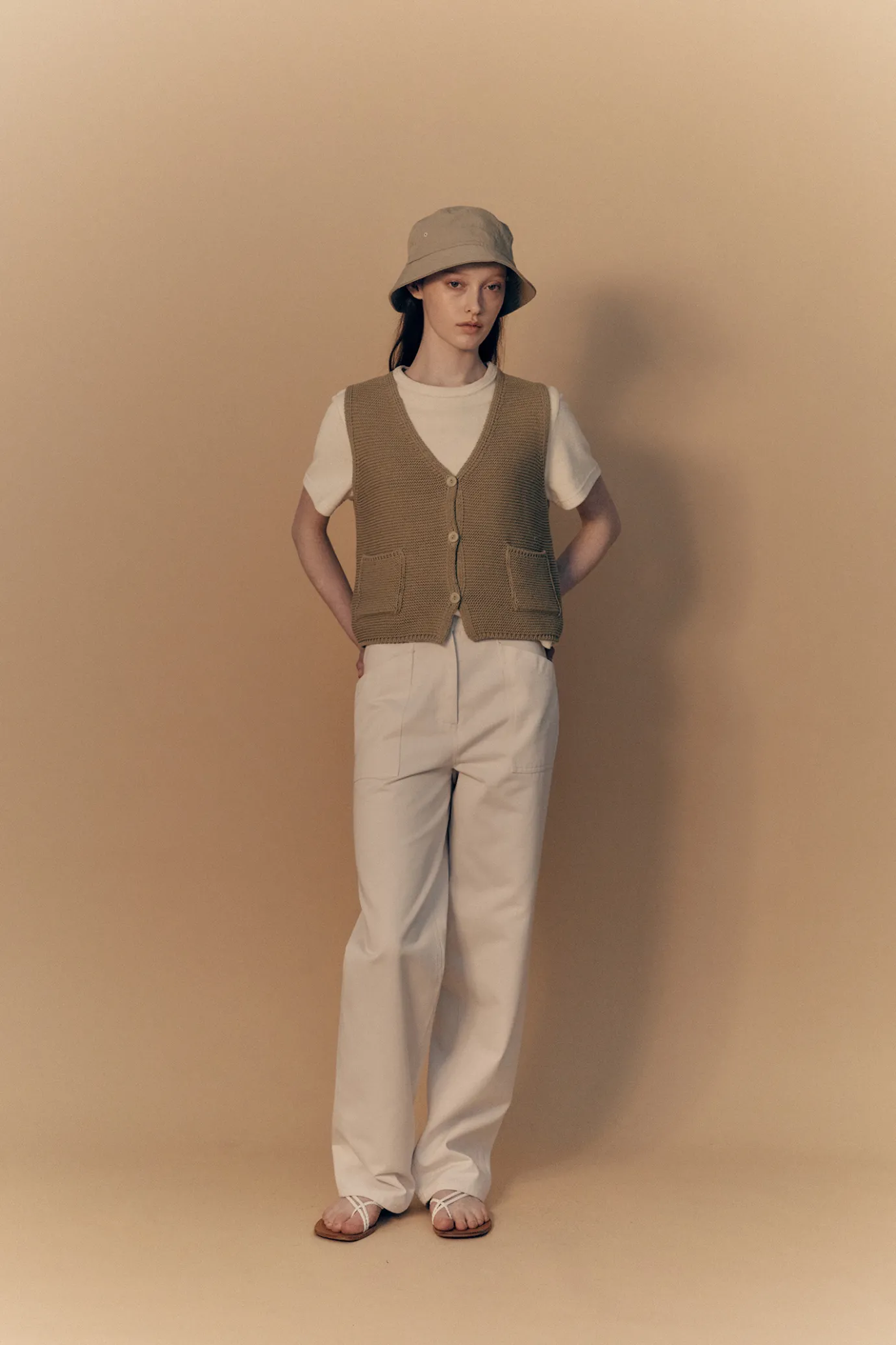 Nothing written Accessories-Traveller cotton hat (Khaki)